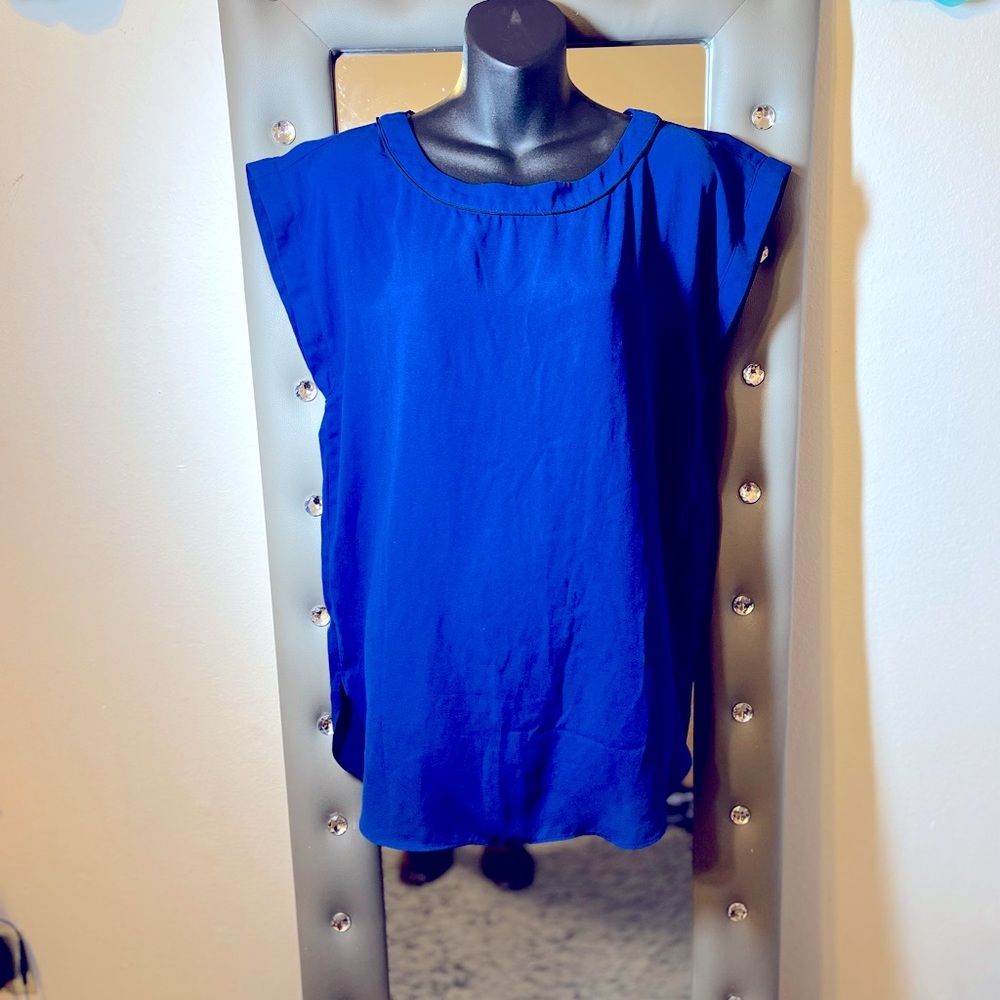 Tunic royal blue sassy top with open back
